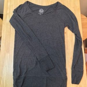 Long-Sleeved Gray T-Shirt
